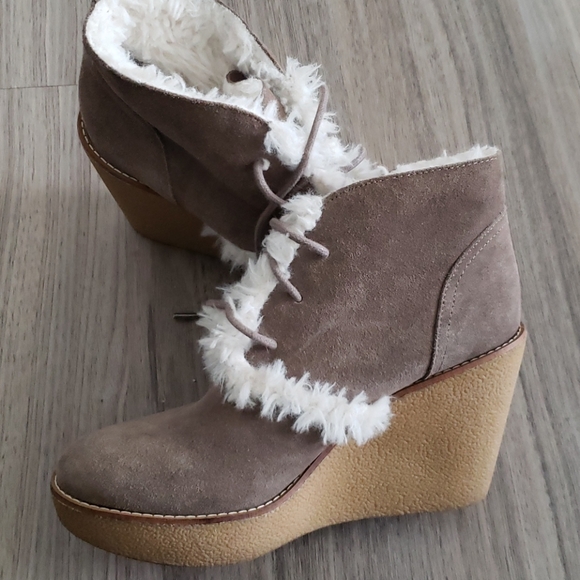 GAP Ladies booties - Picture 1 of 4